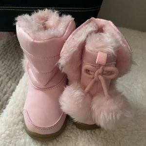 Toddler boots size 4